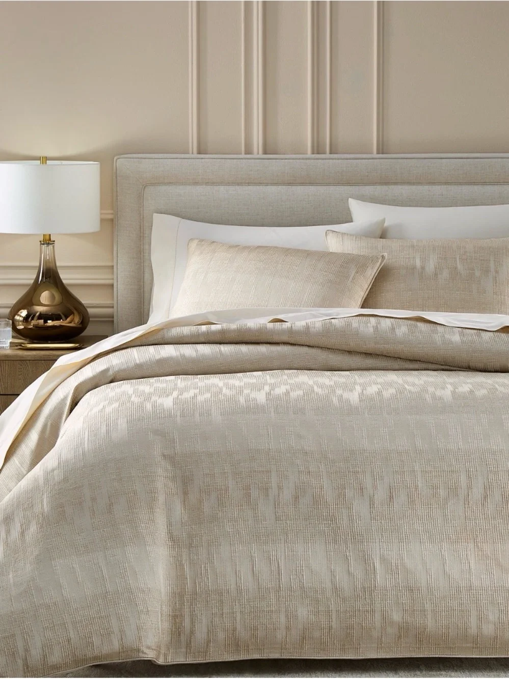 Hotel collection Macys GILDED STRIPE KING Cream and gold comforter set NEW NWT